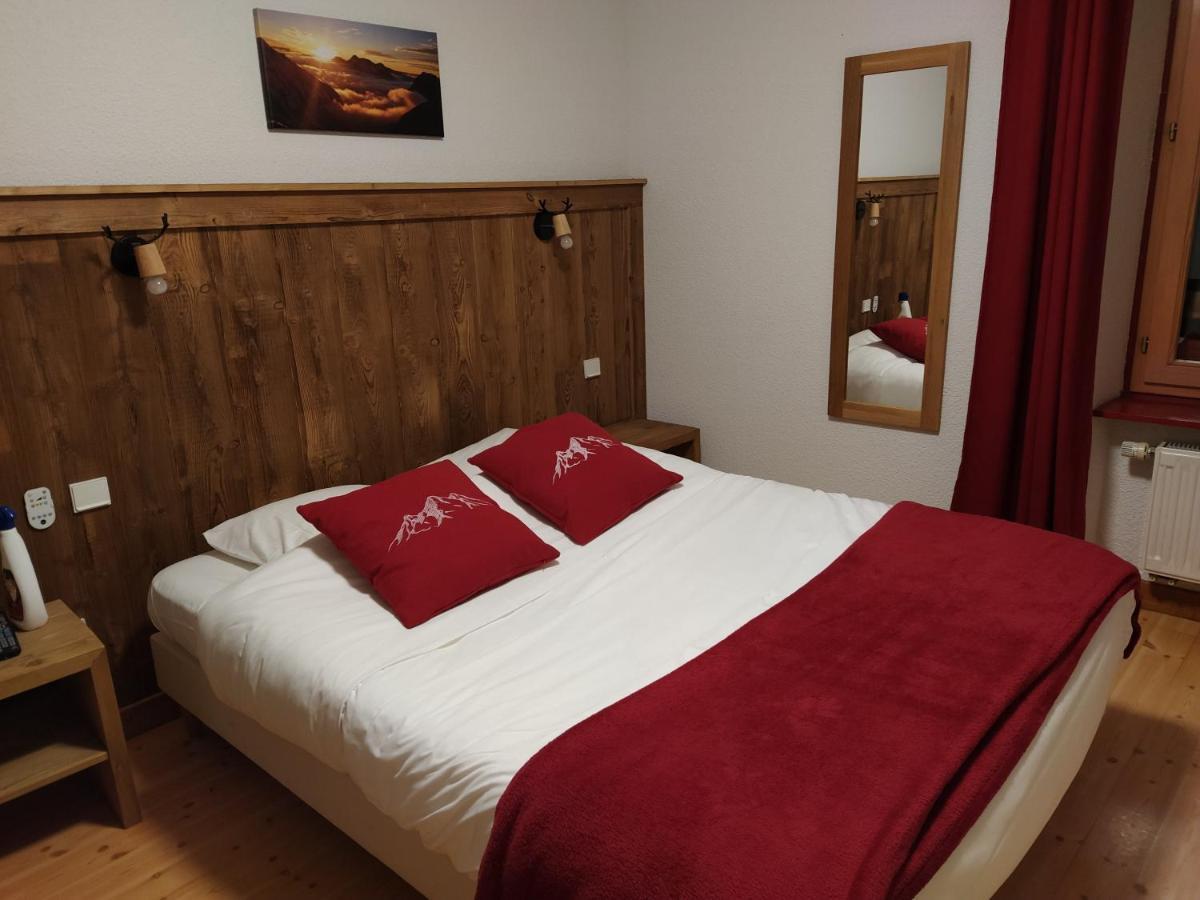 Hotel Arcalod Jarsy  Екстериор снимка